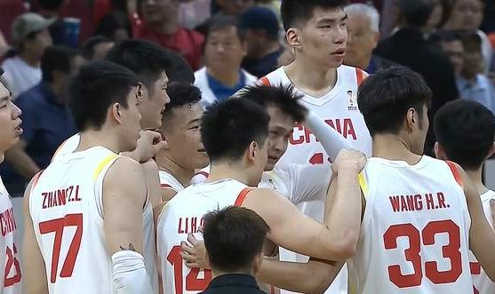 乐鱼体育官网登录-男篮逆转险胜，出线基本稳了，3人绝对功臣，2人拉胯，郭士强无奈