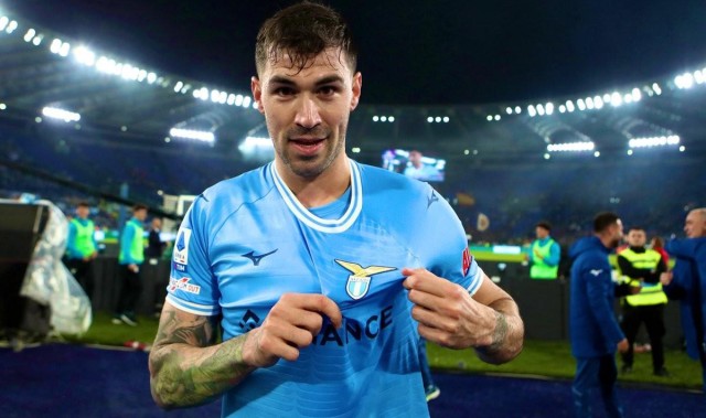 乐鱼娱乐在线登录入口-斯基拉：萨德给罗马尼奥利开600万欧年薪，正准备向拉齐奥报价