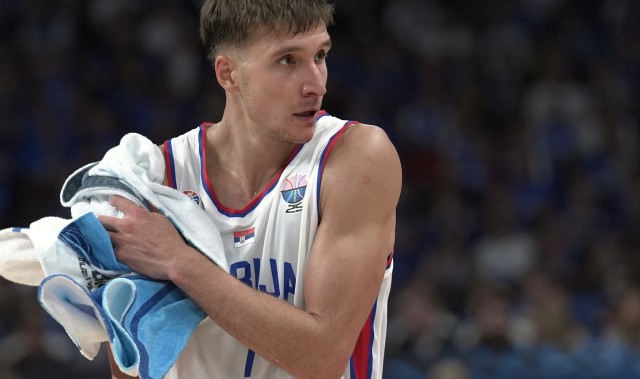 乐鱼vip 注册-博格丹伤退欧锦赛，塞尔维亚主帅表态目标不变