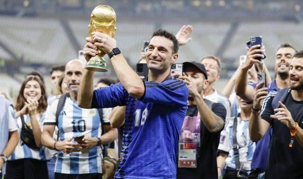 乐鱼体育官网登录-【解码斯卡洛尼③】反意识形态的足球人