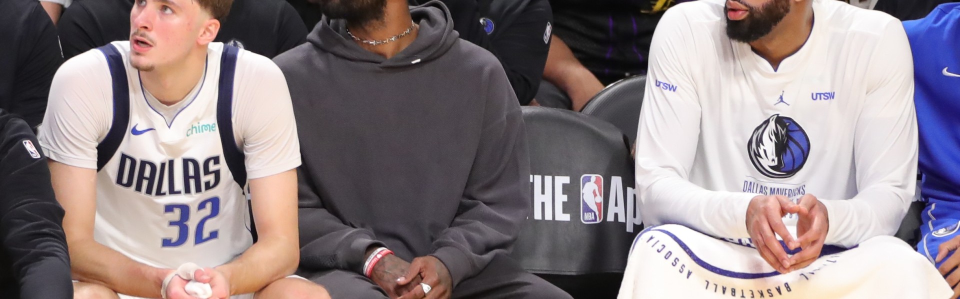 乐鱼体育官网登录-富保罗：若独行侠交易浓眉失败 反而可能因祸得福赢下一座总冠军