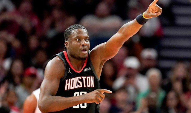 Leyu Sports-第2中锋缺阵，火箭队实力不降反升？2种战术切换，射手群已被激活